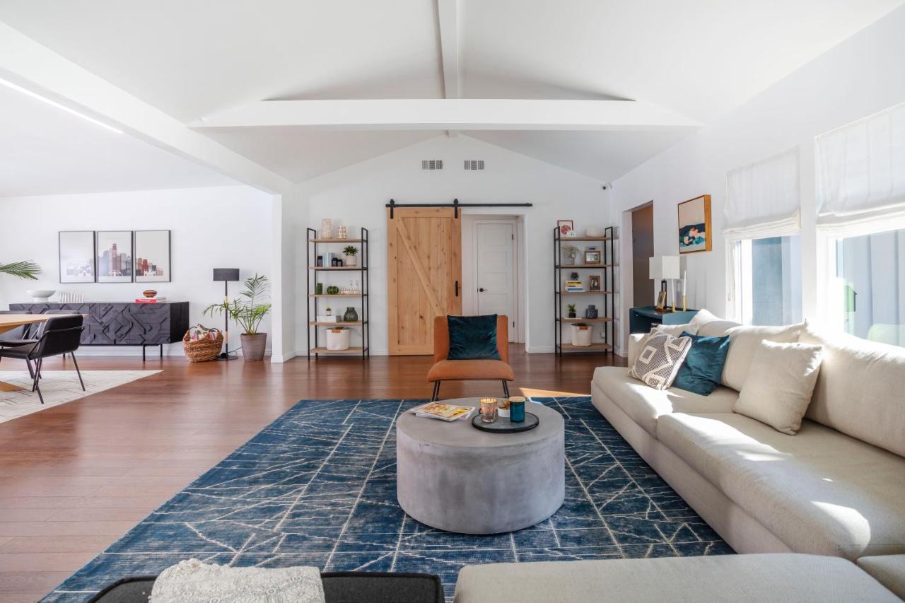 Enchanting Sherman Oaks Home With Pool Permit #Hsr Two One Zero Zero 2605 Los Angeles Eksteriør billede