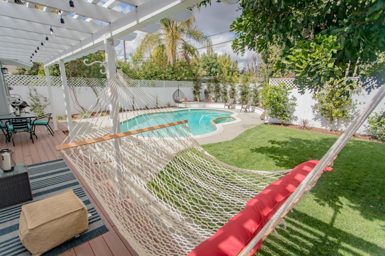 Enchanting Sherman Oaks Home With Pool Permit #Hsr Two One Zero Zero 2605 Los Angeles Eksteriør billede