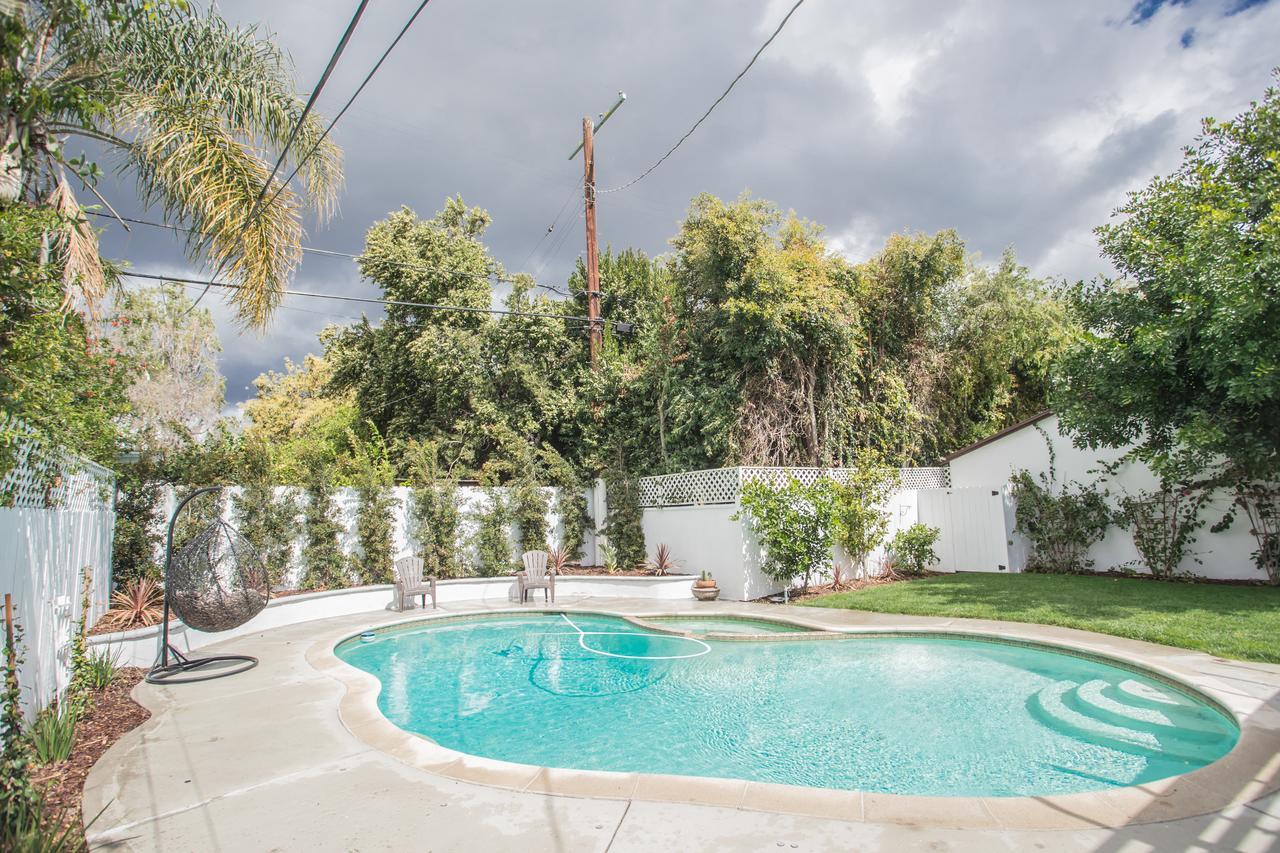 Enchanting Sherman Oaks Home With Pool Permit #Hsr Two One Zero Zero 2605 Los Angeles Eksteriør billede